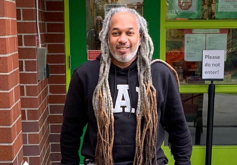 I have to adapt to what’s going on for the kids <strong>and my mental health.</strong><br><br><h6>– DESHAWN</h6>